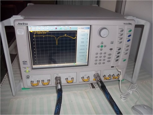 Vector network analyzer