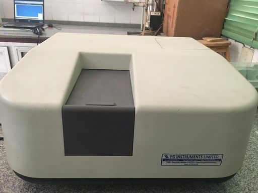 Double beam spectrophotometer